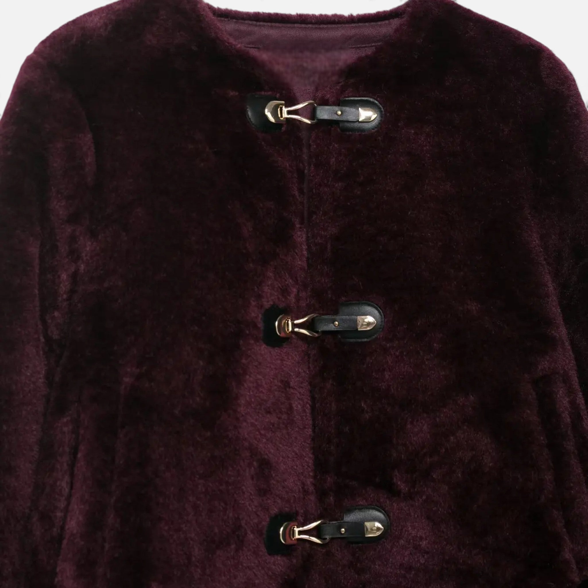 Faux fur-jakke til dame med toggle-knapper