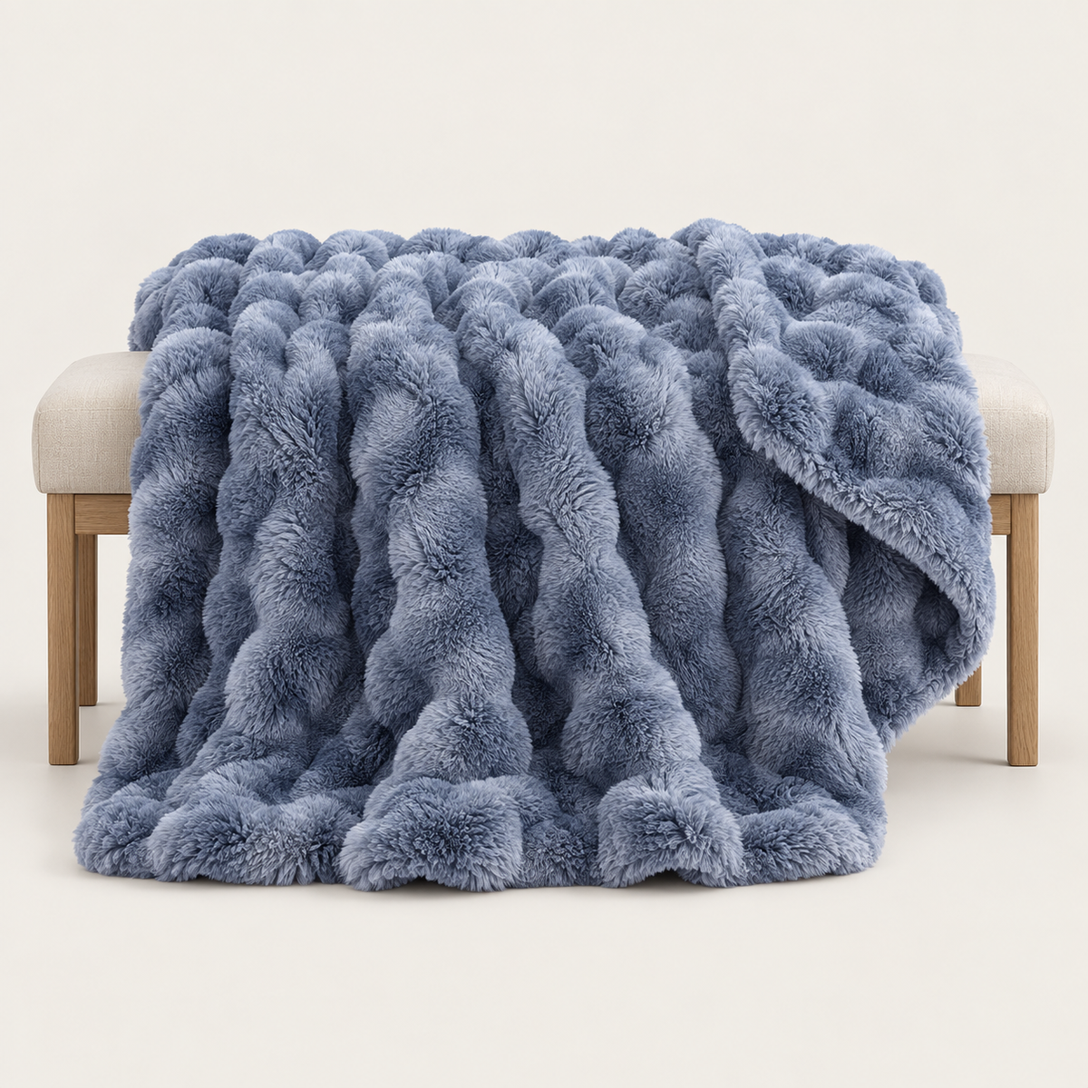 Fluffy Faux Fur Tæppe med Boblestruktur – 100 × 160 cm