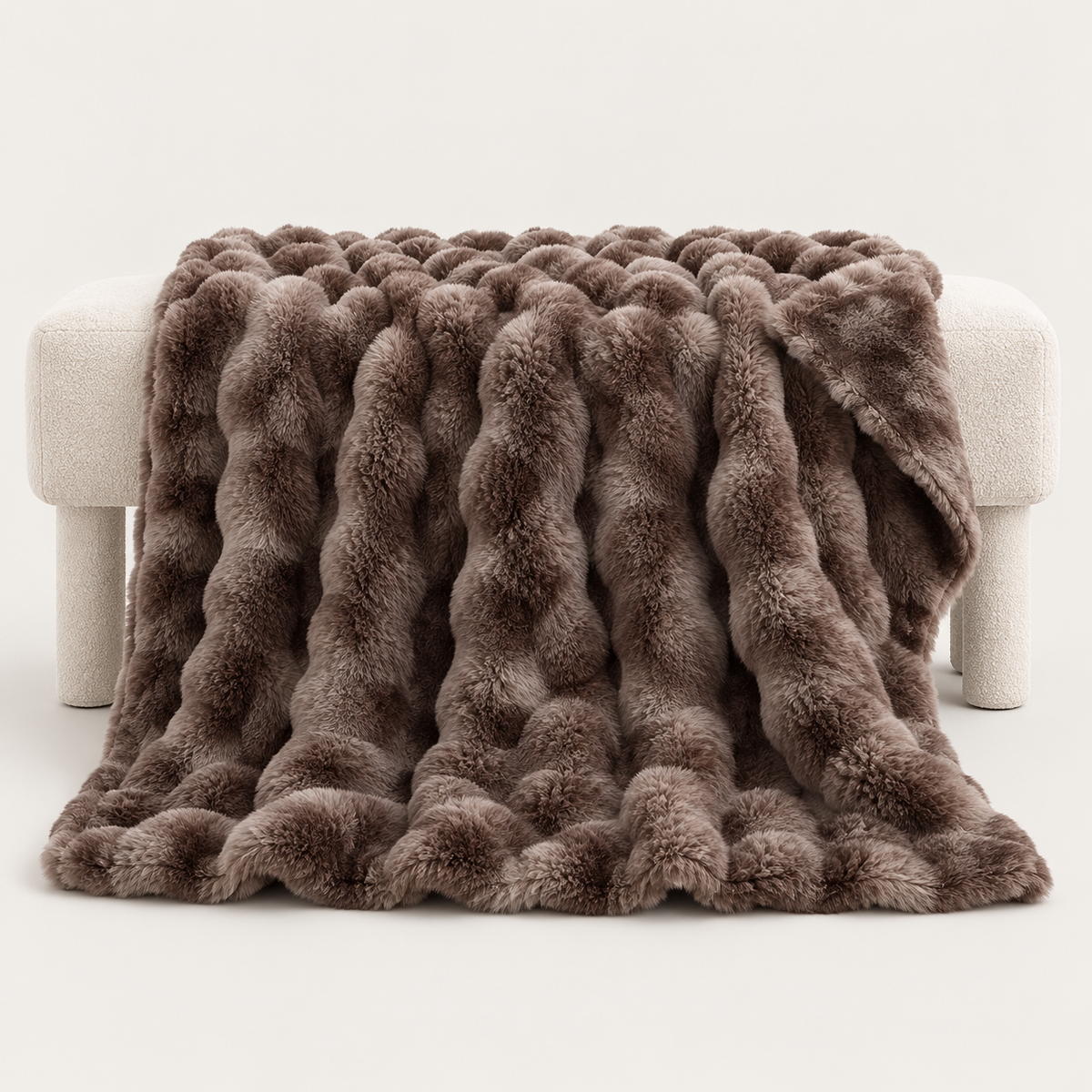 Fluffy Faux Fur Tæppe med Boblestruktur – 100 × 160 cm