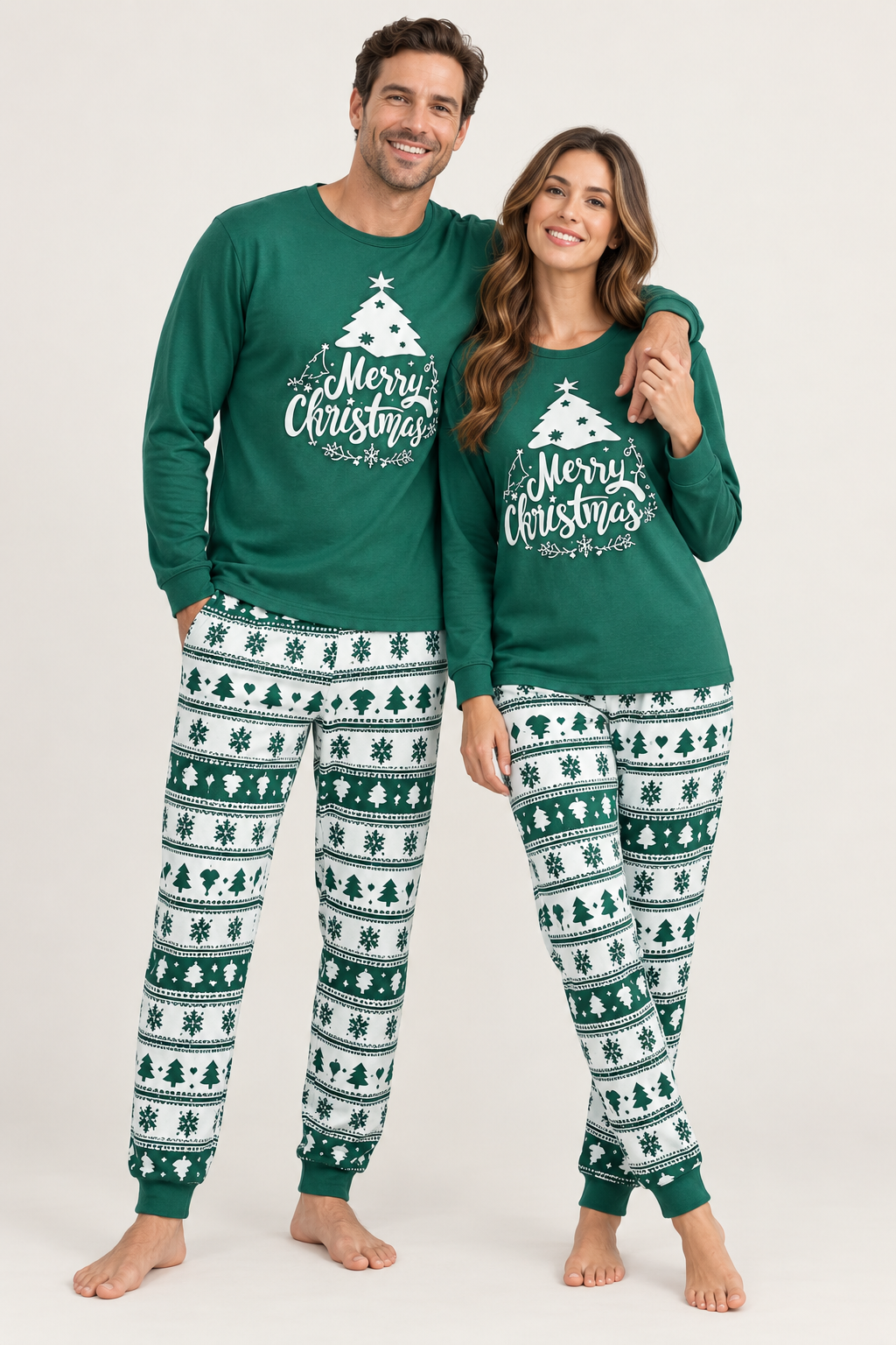 Matchende Julepyjamas til Familien i Rød og Grøn