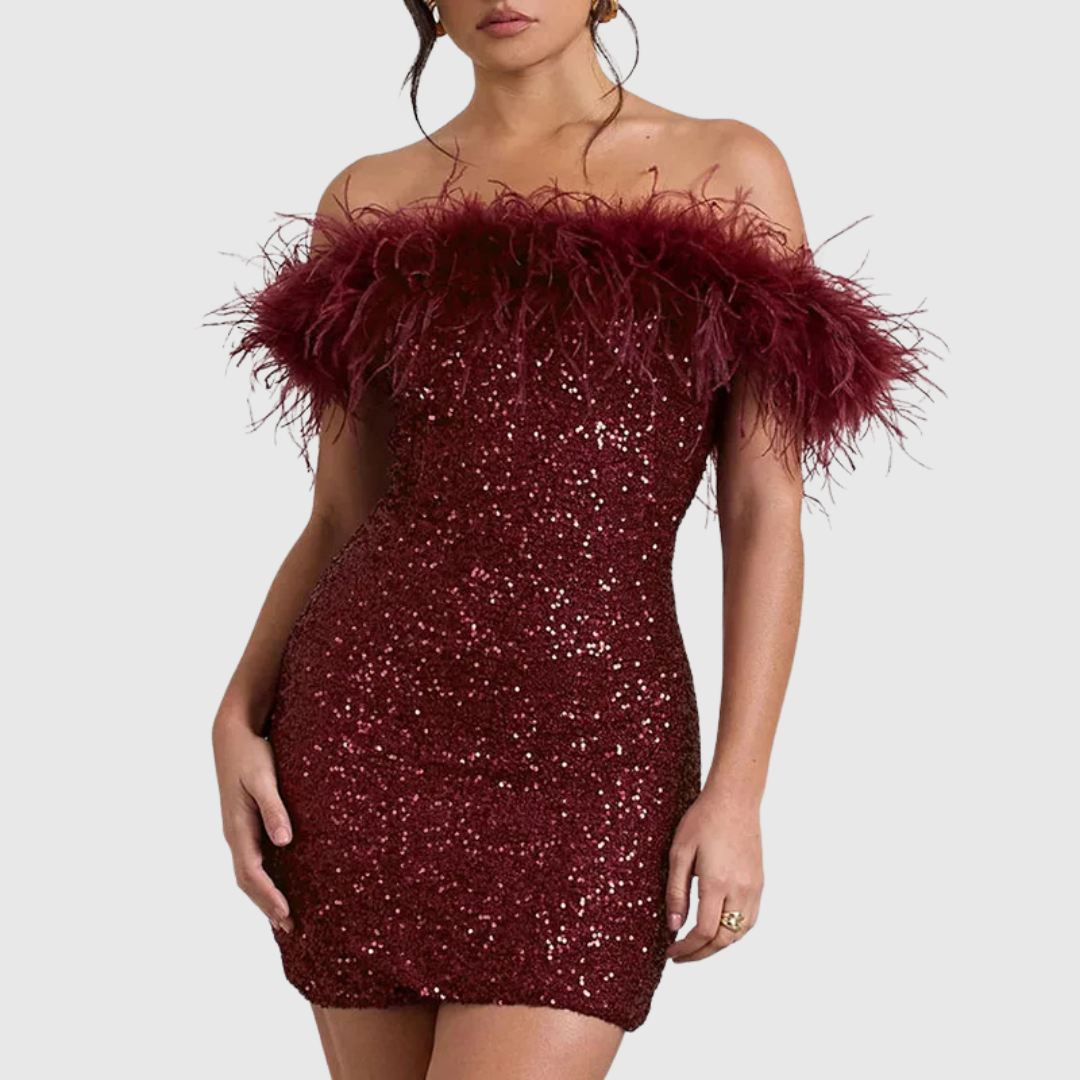 Glitterkjole med Off-Shoulder Halsudskæring og Fjerdetaljer