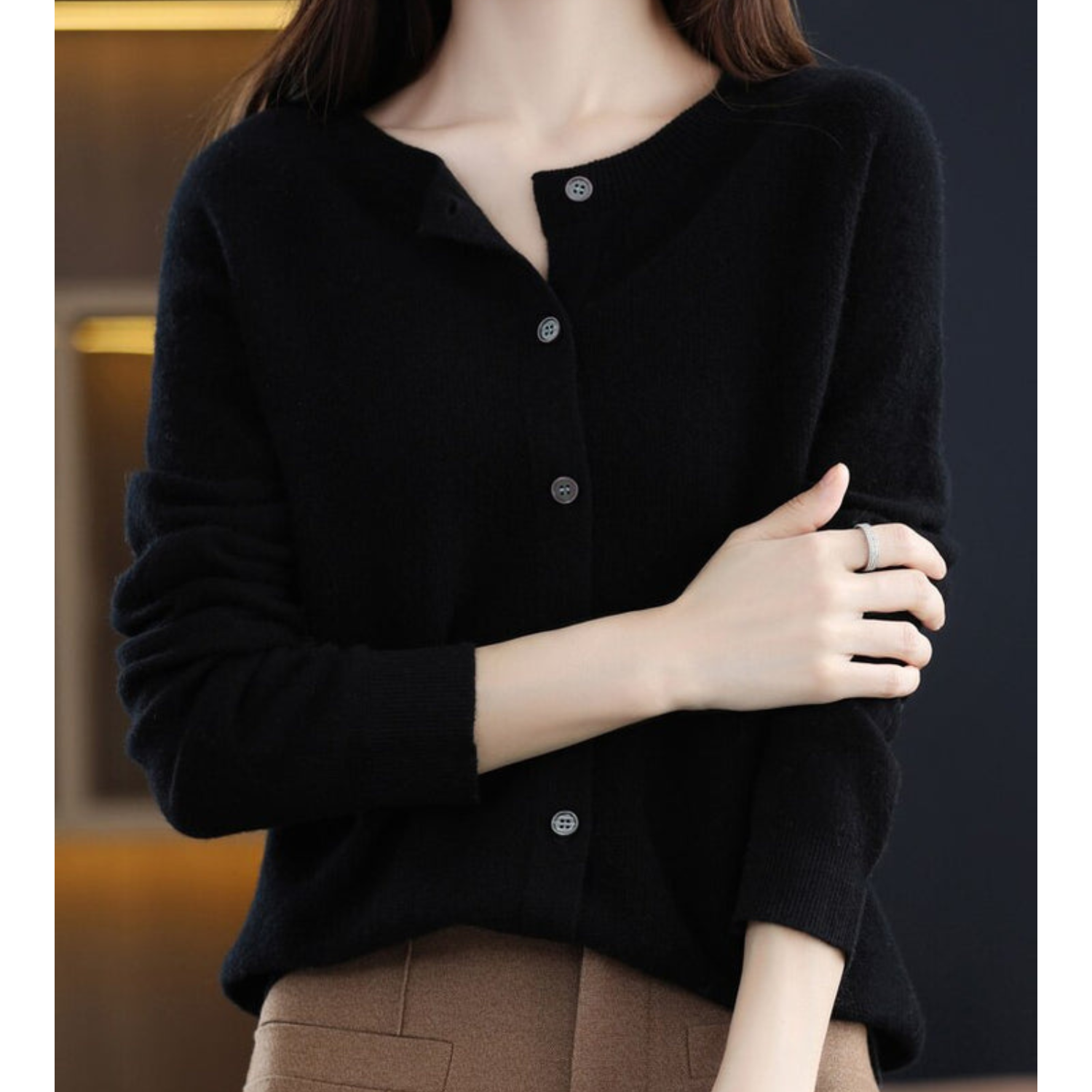 Lang Cashmere Cardigan til Kvinder med Knaplukning