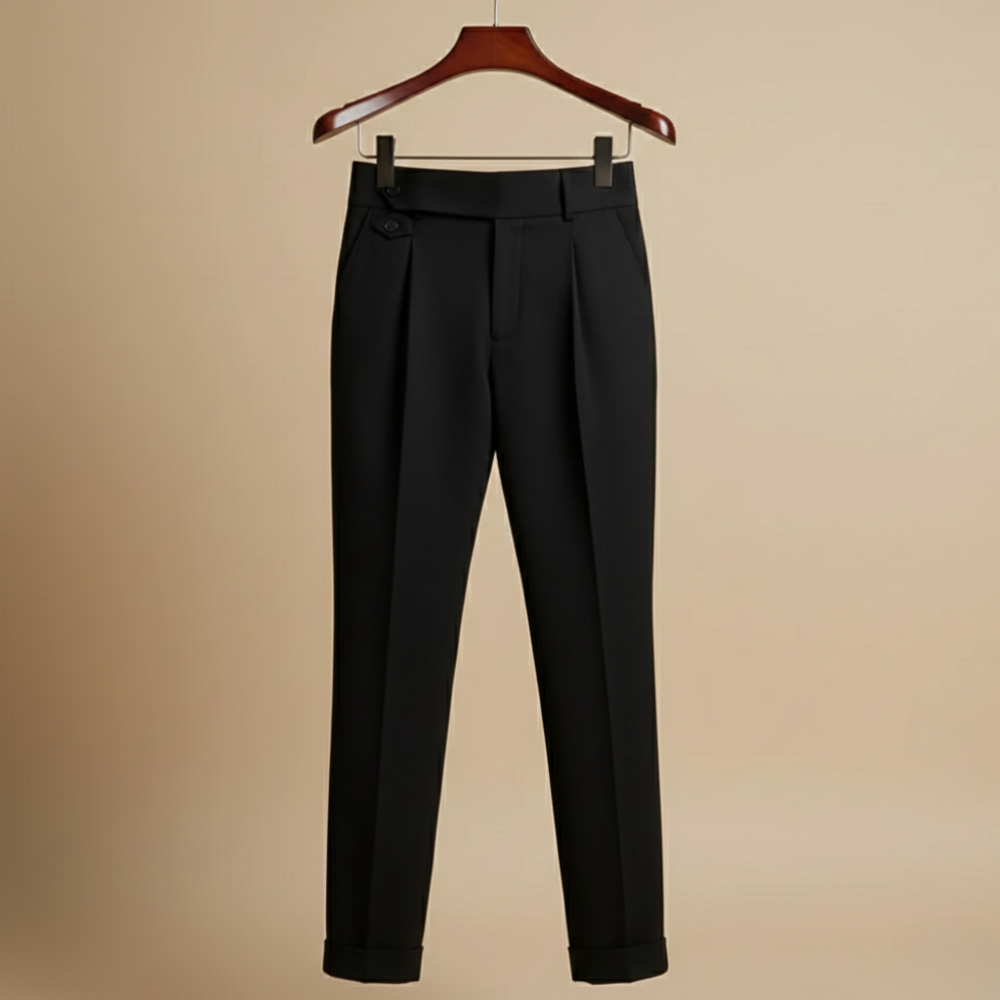 Men's pants with high waist and straight legs