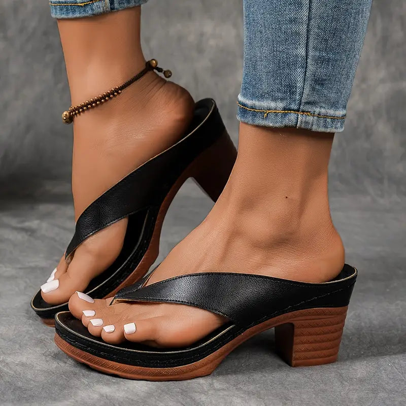 Abigail | Sandalias de tacón bloque con plantilla ergonómica - Diseño en cuero vegano