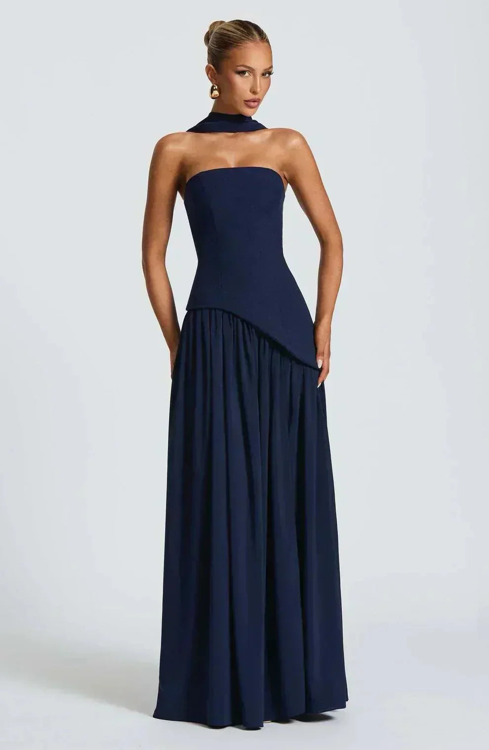 Sukienka maxi dla kobiet | Elegancka i zwiewna sylwetka