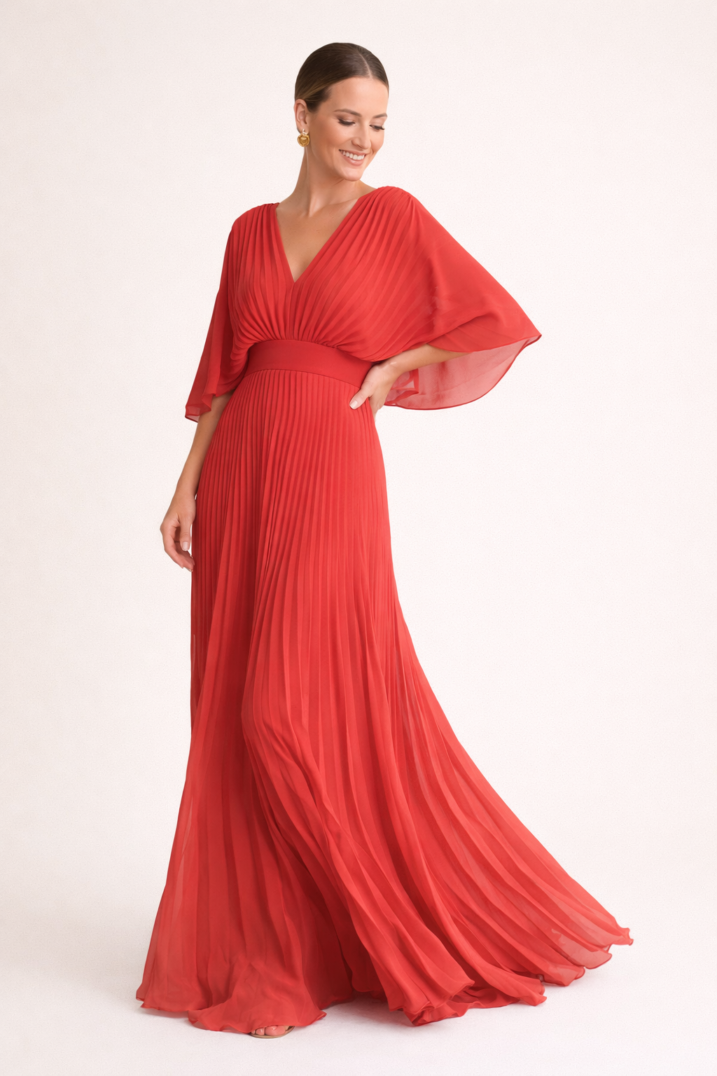Vestido elegante plissado longo com mangas curtas e decote em V