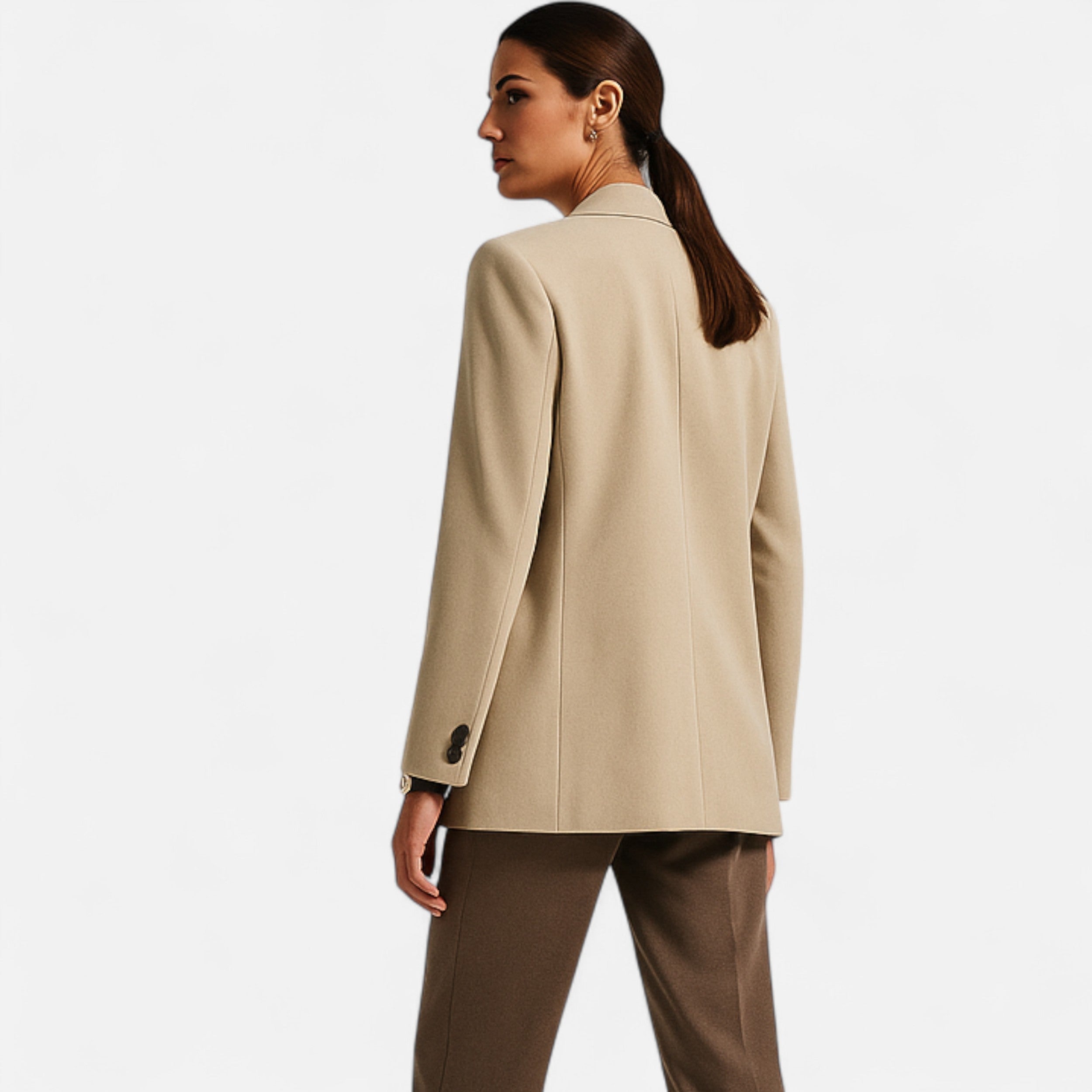Dobbeltradet Blazer til Kvinder med Klassisk Revers