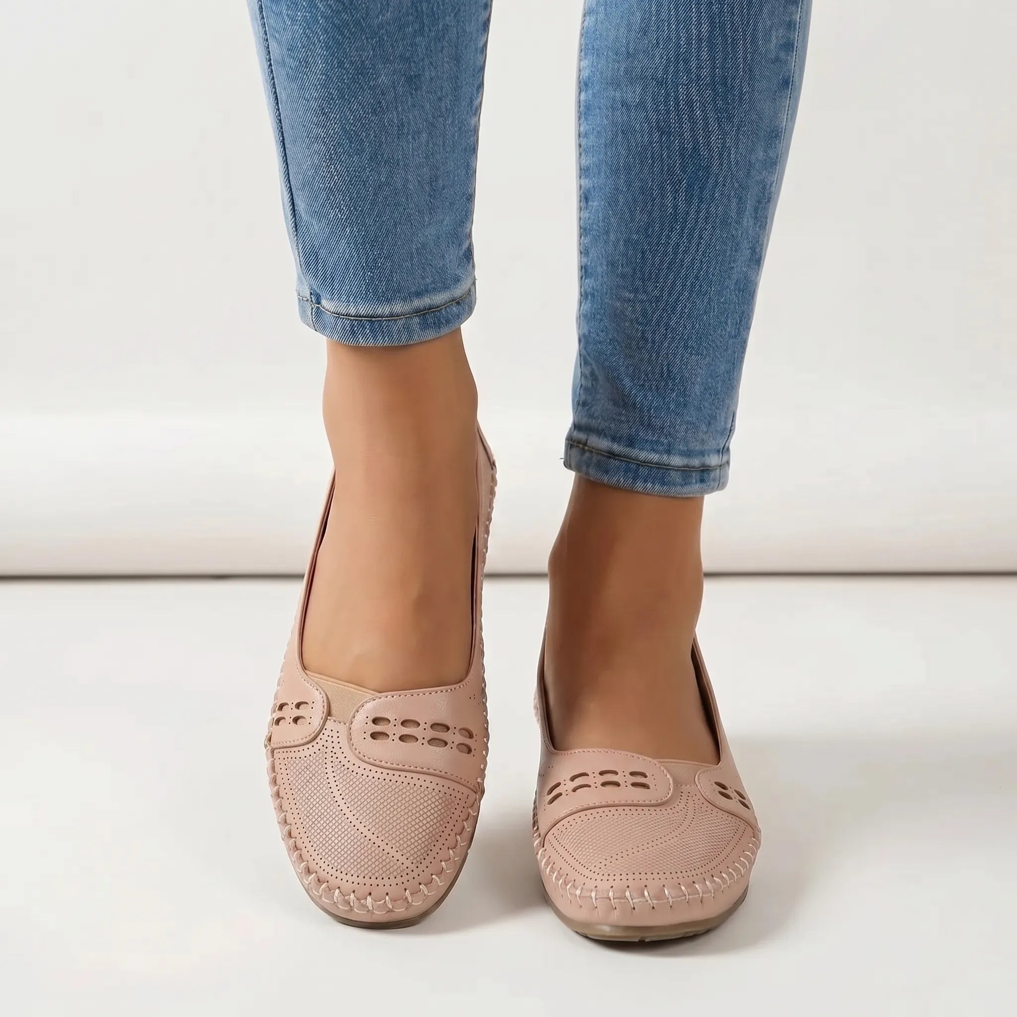 Fleurvelle - Cushioned Orthopedic Flat Slip-On Shoe