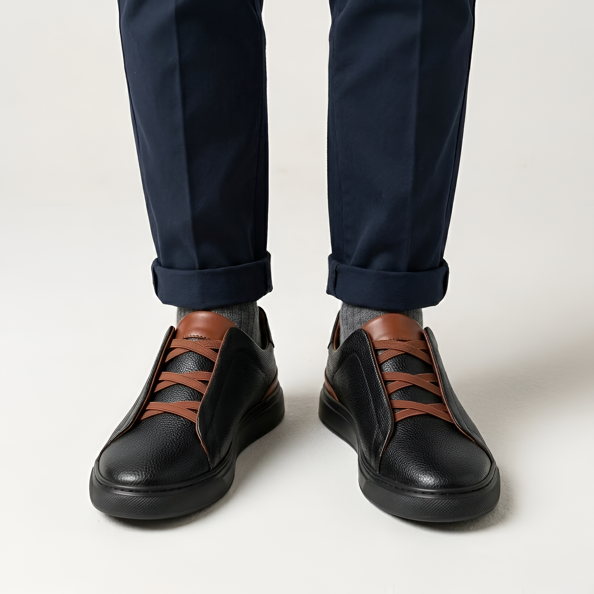 Zapatillas de hombre de cuero con cordones elásticos y suela cómoda