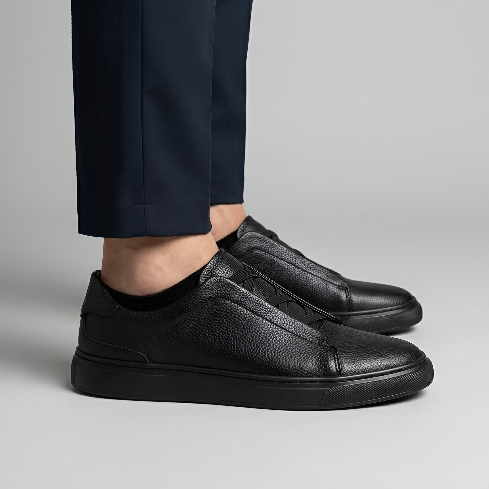 Zapatillas de hombre de cuero con cordones elásticos y suela cómoda