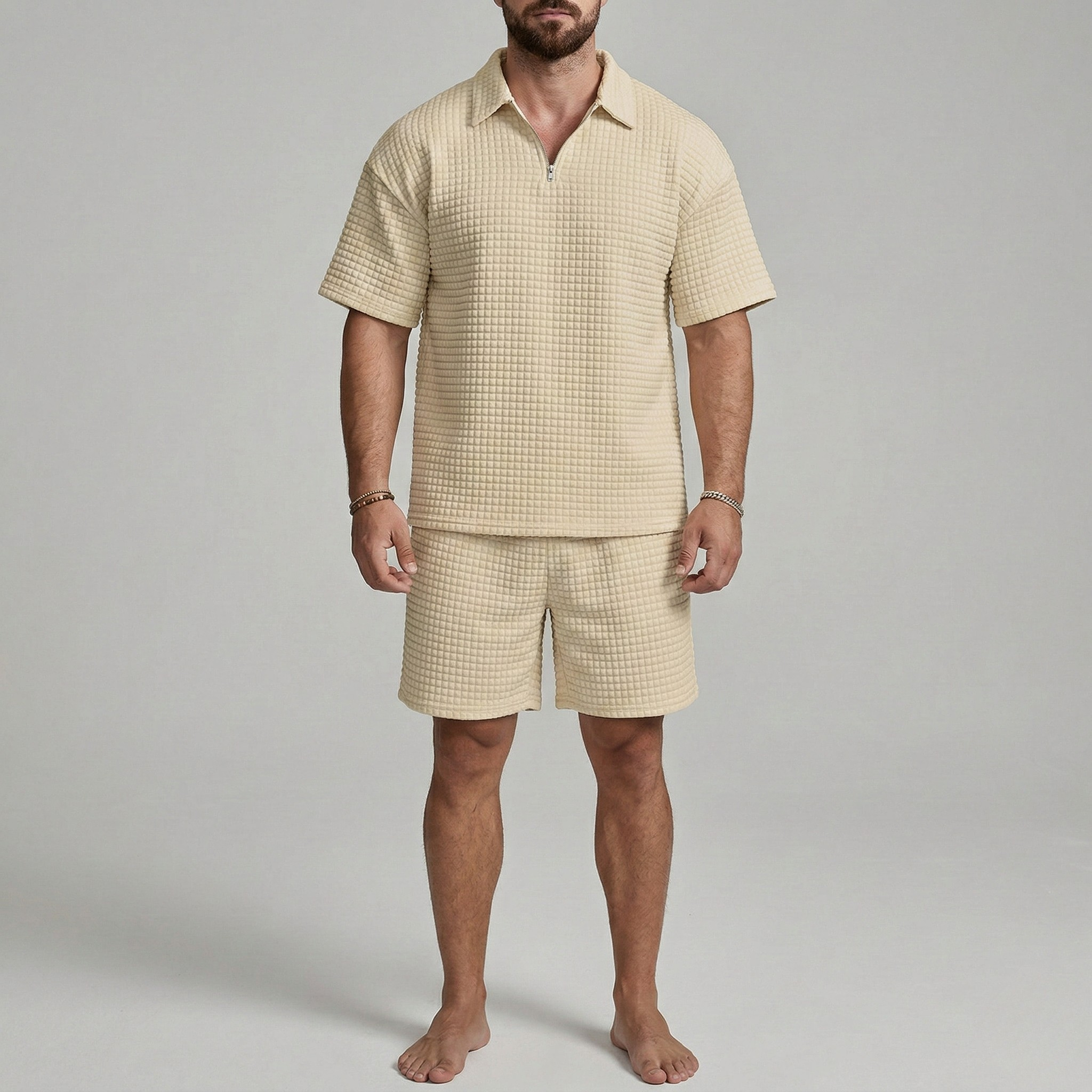 Herresæt med polo og shorts med lynlås og struktur casual fit