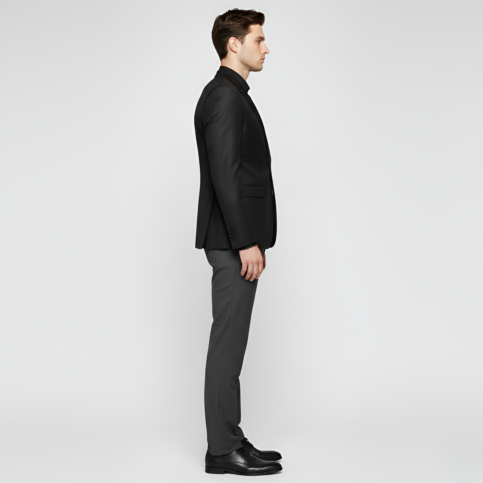 Bellivaro férfi blézer hajtókával és gombos záródással formális és alkalmi használatra