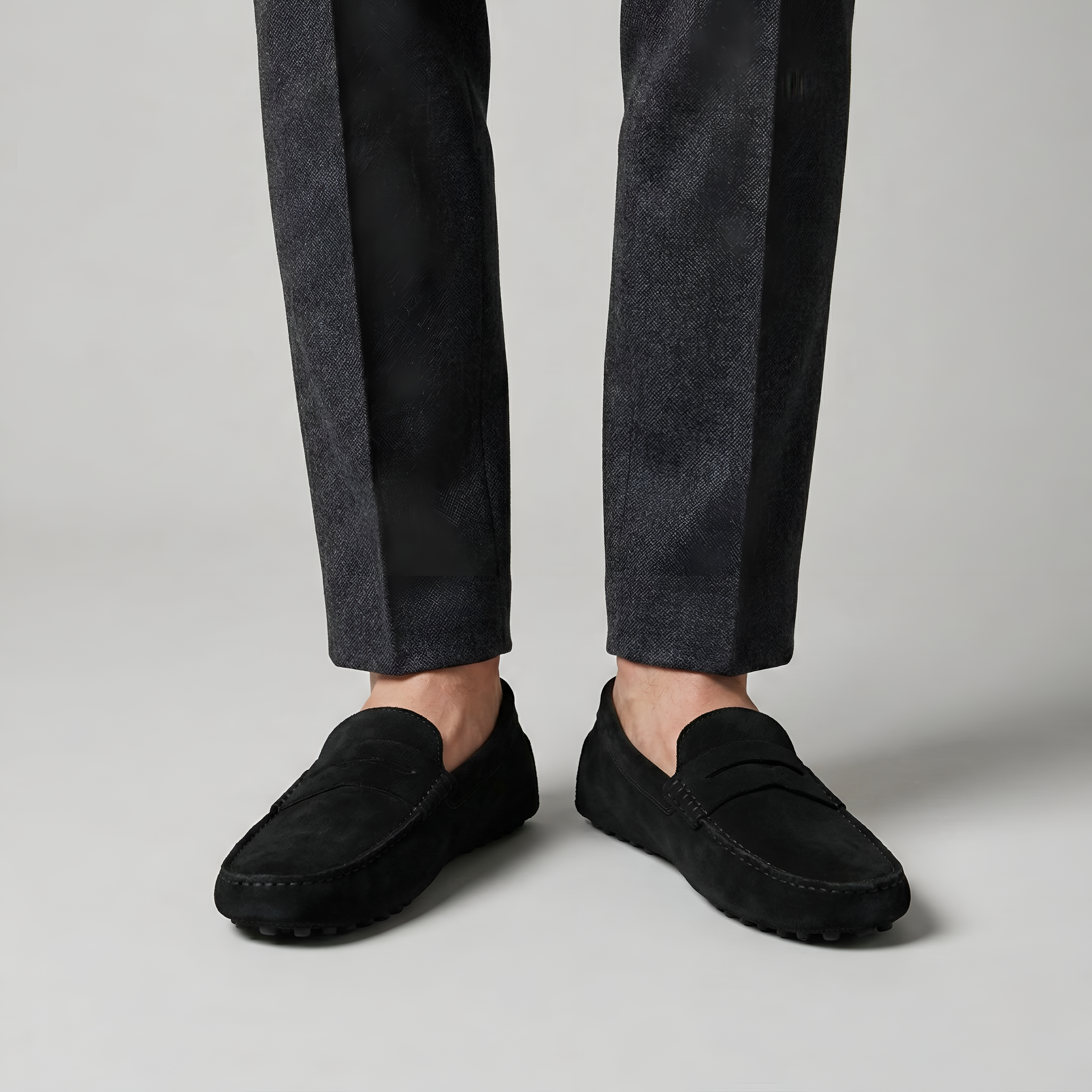 Herre loafers i ruskind med komfortabel sål og slip-on design