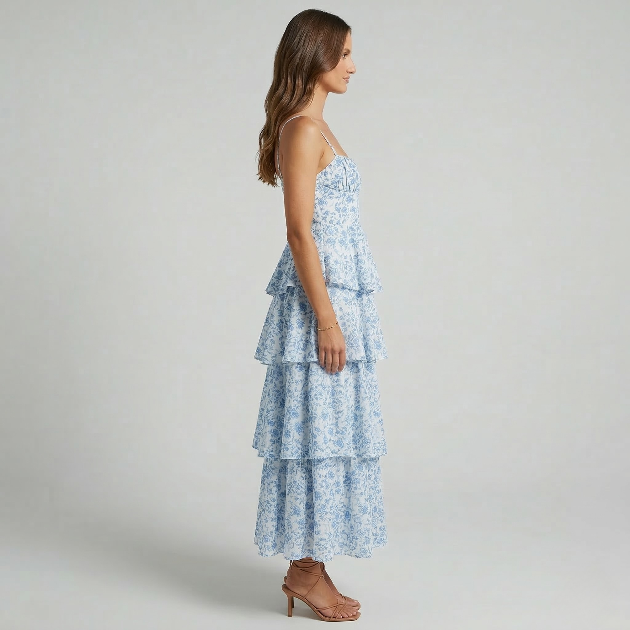 Damska kwiecista sukienka maxi na ramiączkach, letnia sukienka z warstwową spódnicą i falbanami