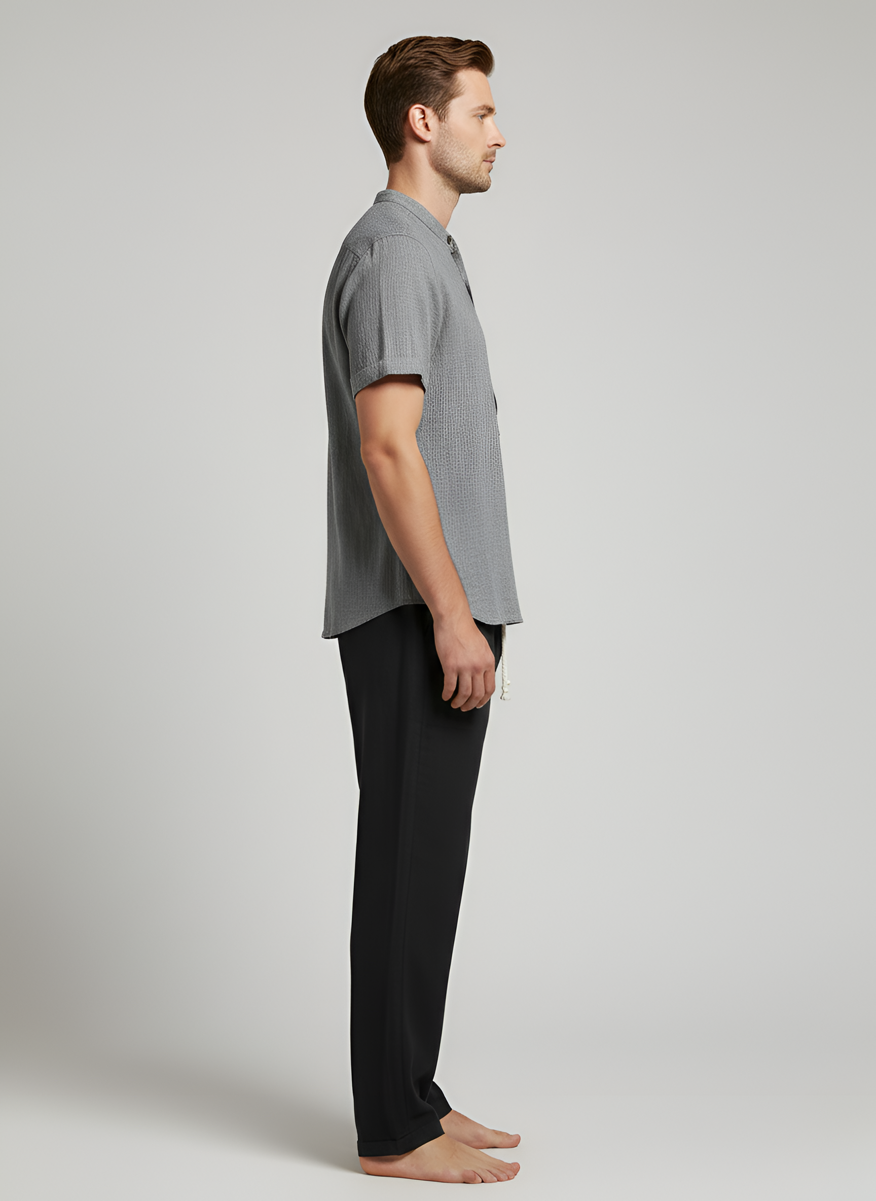 Camisa de lino para hombre con cuello mandarín y mangas cortas en calidad transpirable