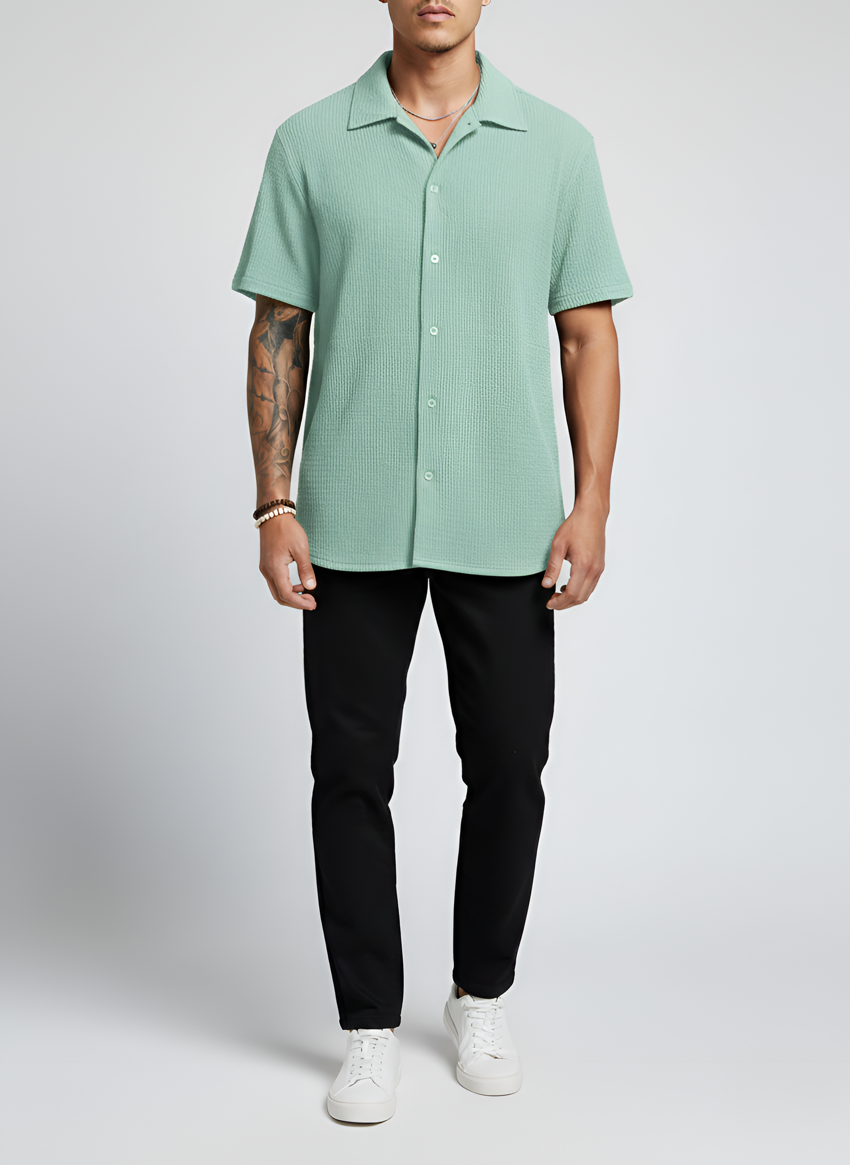 Camicia uomo a maniche corte in cotone con colletto e chiusura con bottoni