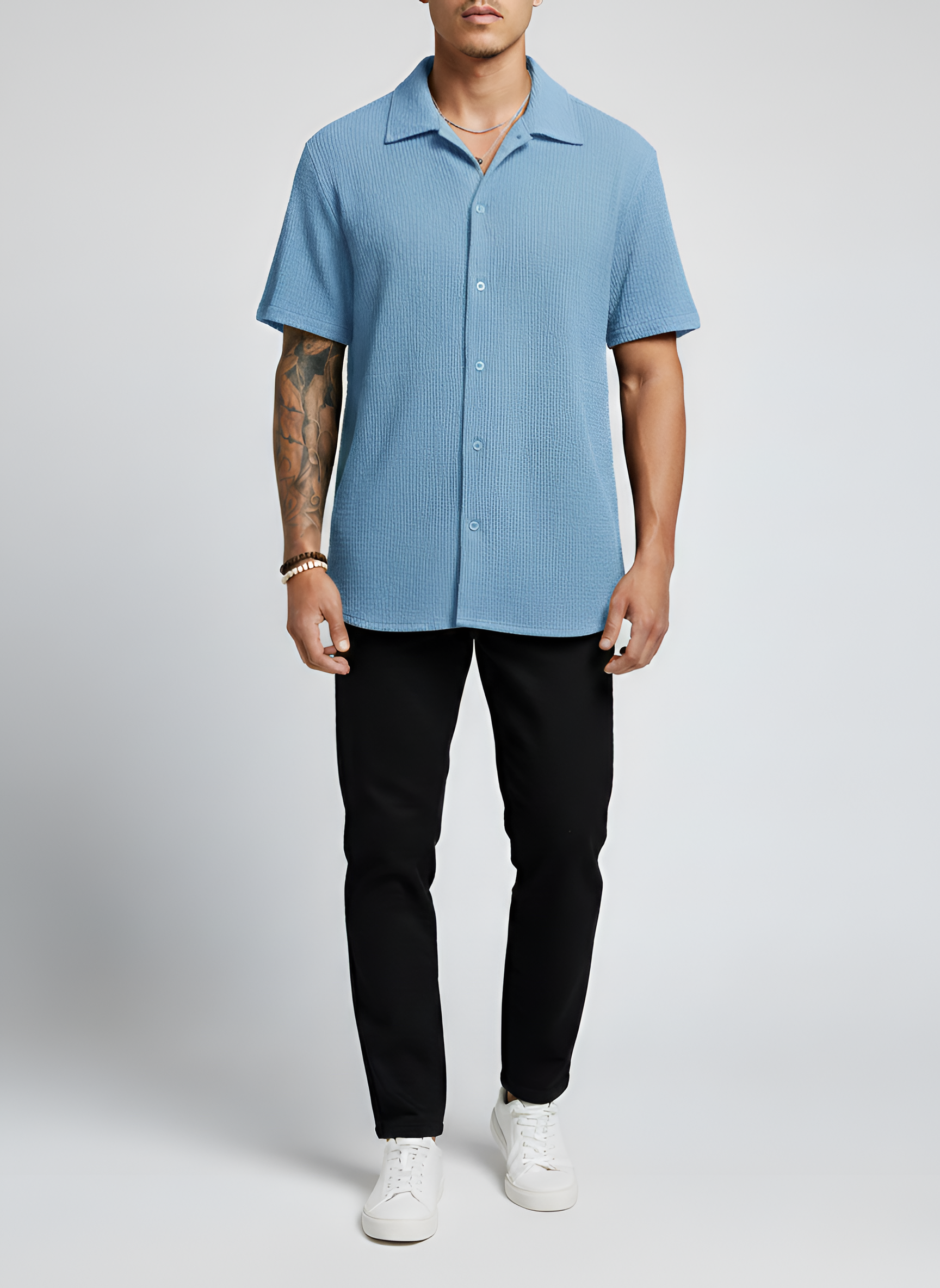 Camicia uomo a maniche corte in cotone con colletto e chiusura con bottoni