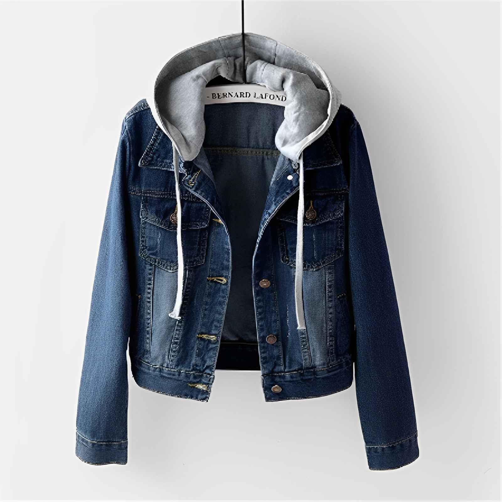 Chaqueta vaquera con mangas largas y capucha desmontable