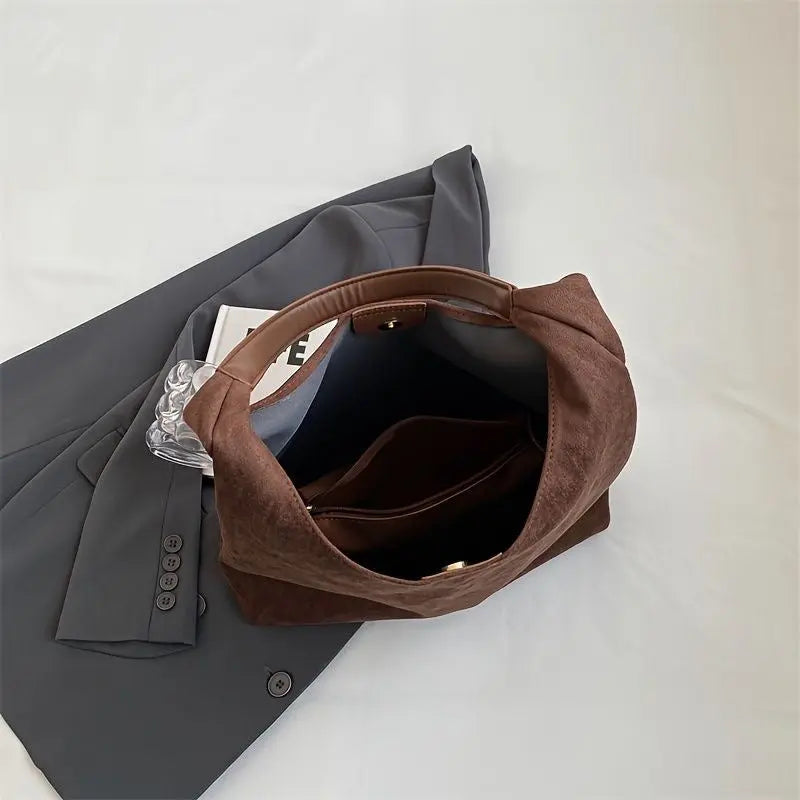 Minimalistisk Skuldertaske i Blødt Ruskind-Look | Rummelig Hobo Taske til Hverdag og Shopping | Letvægts Design med Rem