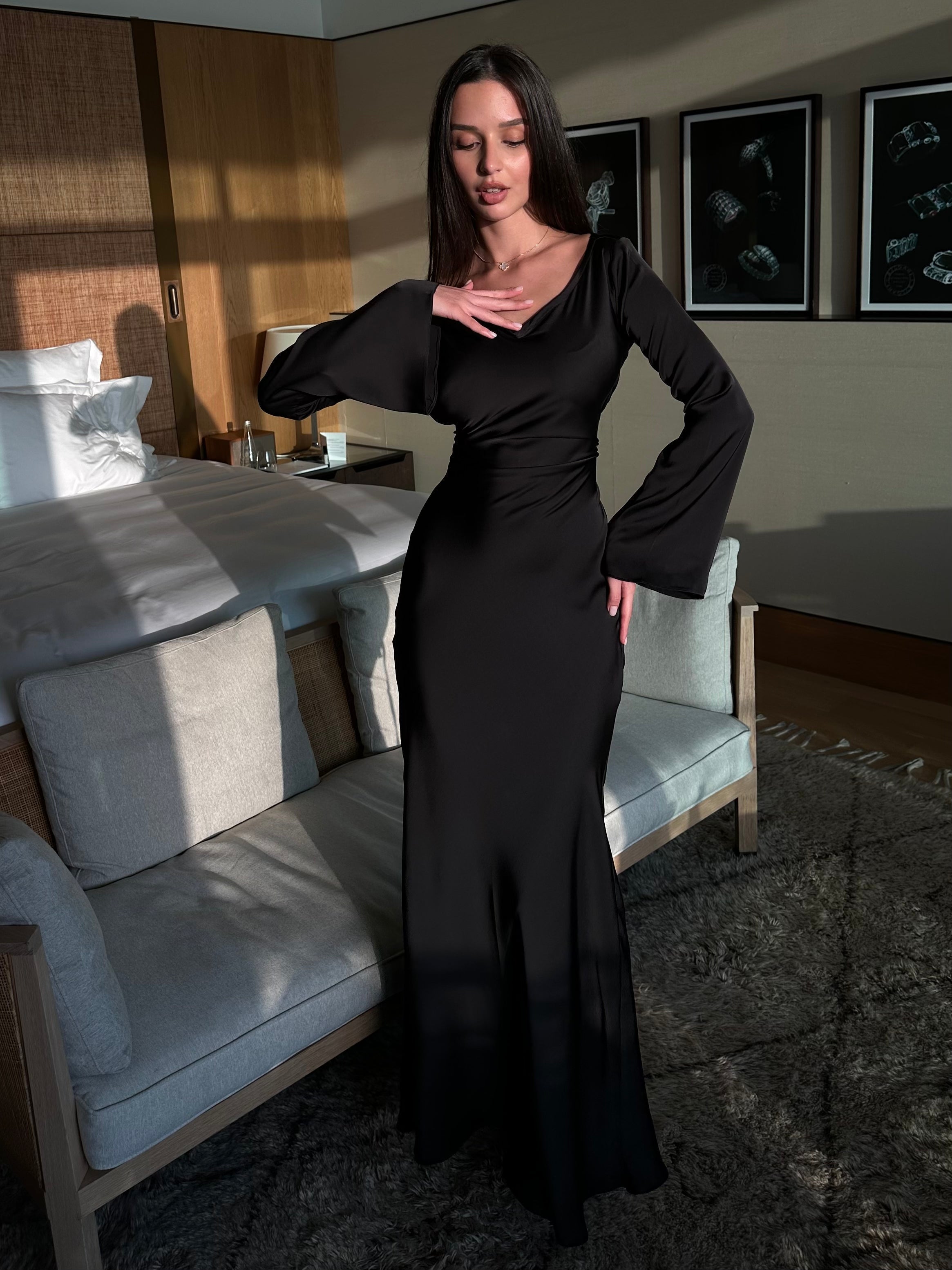 Langärmliges Maxikleid - Mühelose Eleganz für jeden Anlass
