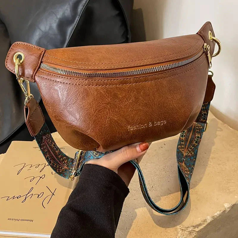Læder-bæltetaske med Bredt Broderet Crossbody-rem