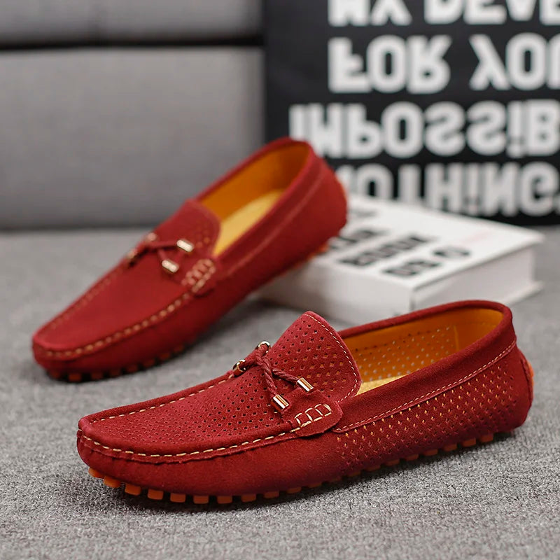 Klasyczne loafersy męskie z perforowanymi detalami | Buty wsuwane na co dzień i do biura | Wygodne męskie buty z podtrzymującą podeszwą