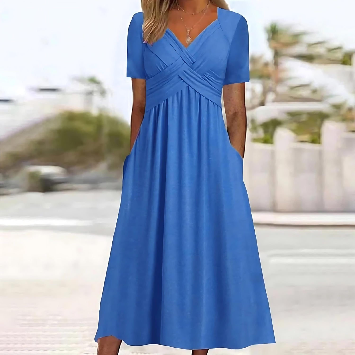 Vestido midi con efecto cubridor del abdomen