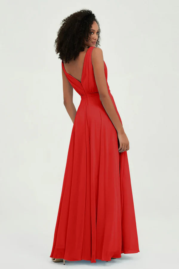 Vestido de festa elegante com decote em V