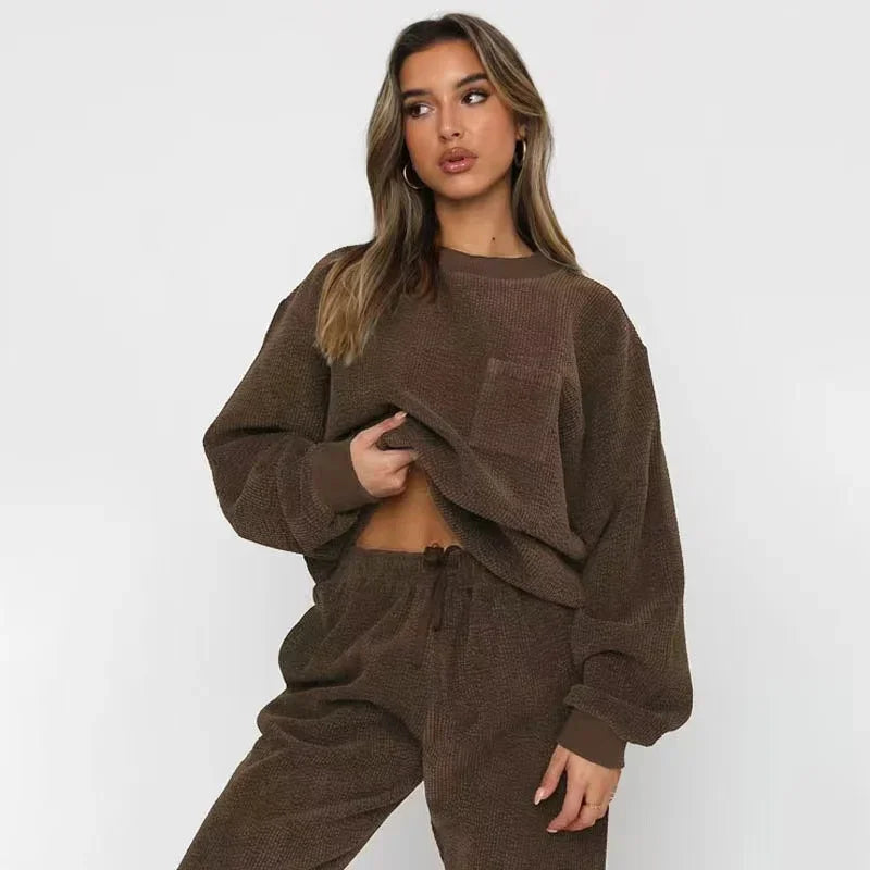 Ribbet Lounge Sæt til Kvinder med Sweatshirt og Joggingbukser