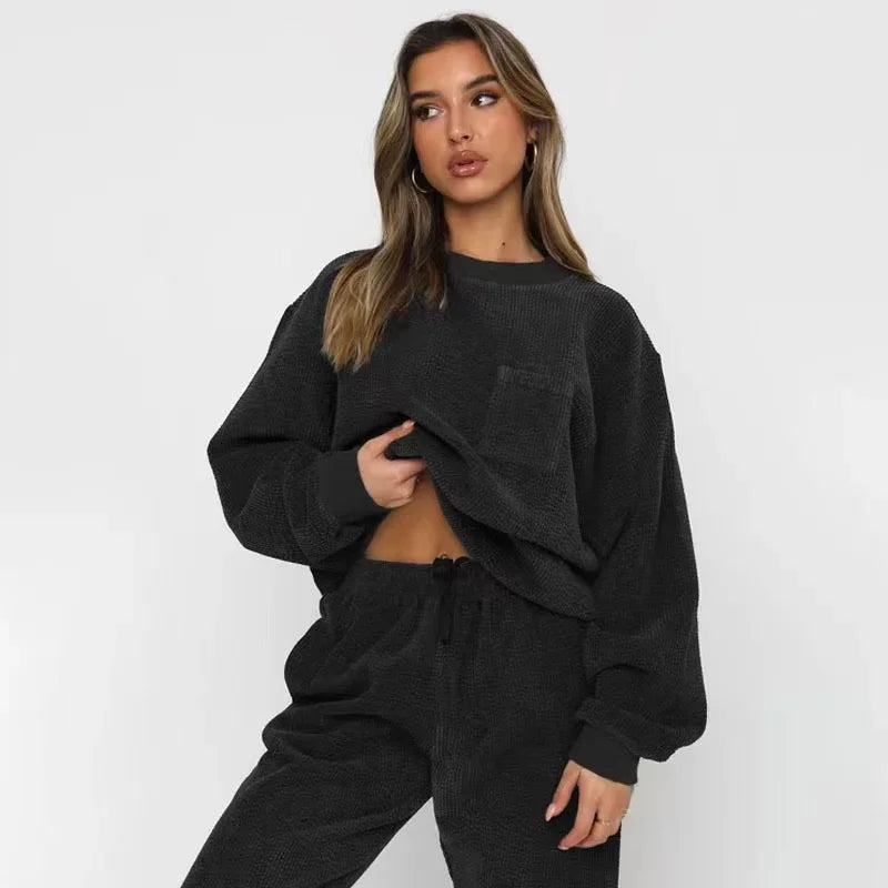 Ribbet Lounge Sæt til Kvinder med Sweatshirt og Joggingbukser