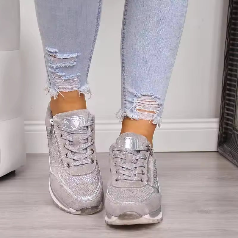 Sneakersy damskie z grubą podeszwą i teksturowaną powierzchnią | Komfortowe buty na co dzień z dobrą podporą i nowoczesną strukturą
