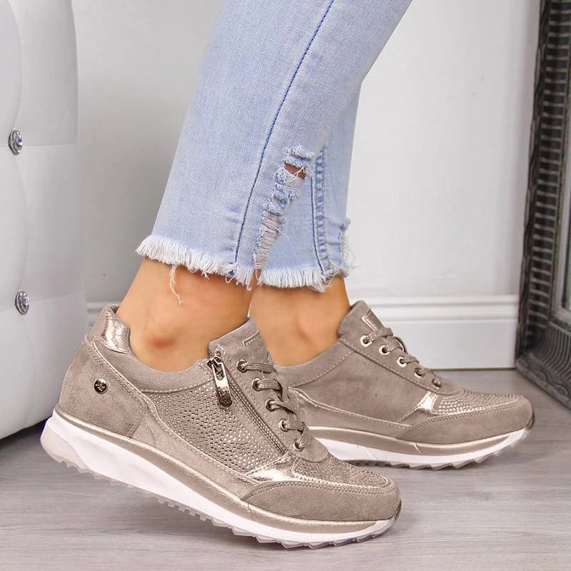 Sneakersy damskie z grubą podeszwą i teksturowaną powierzchnią | Komfortowe buty na co dzień z dobrą podporą i nowoczesną strukturą
