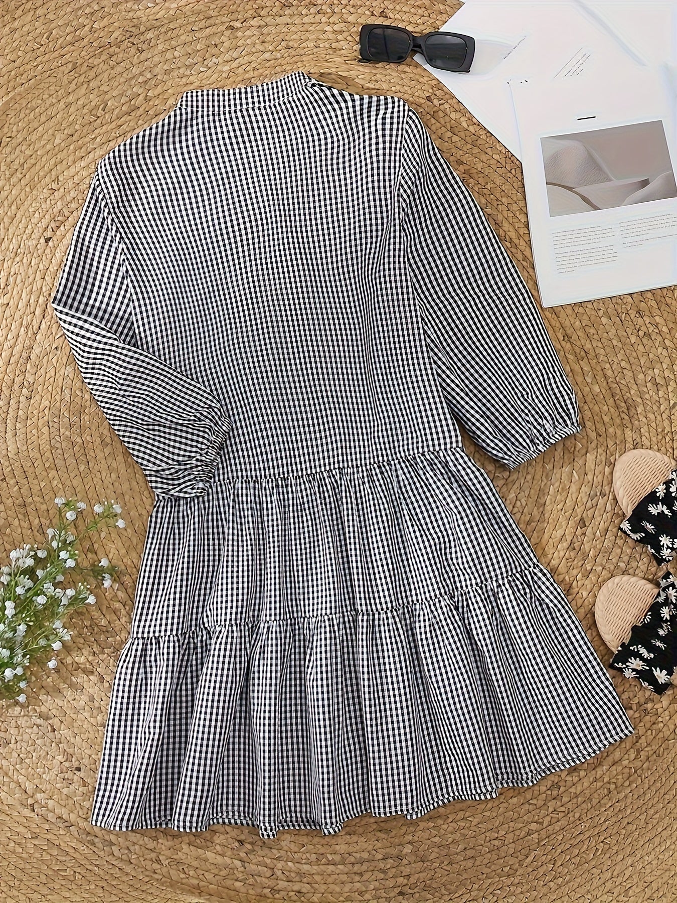 Dame Minikjole med Gingham-Mønster og Flæser