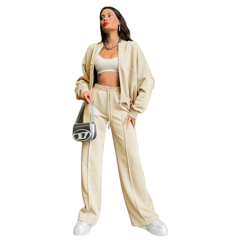 Tracksuit Sæt til Kvinder med Zip Neck og Vide Bukser