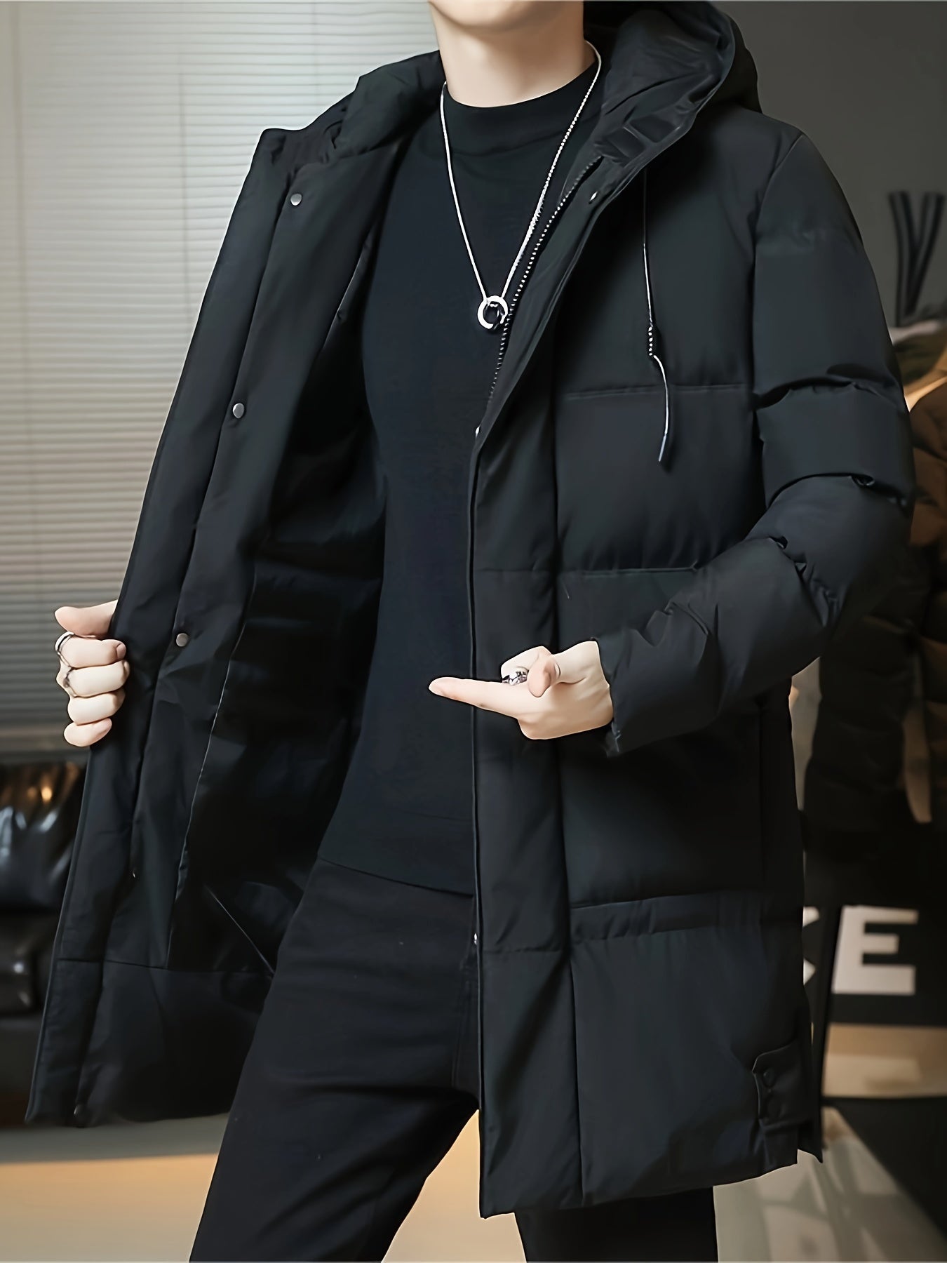 Bellivaro | Tykt Polstret Vinterjakke til Mænd med Hætte | Varm og Vindtæt Design