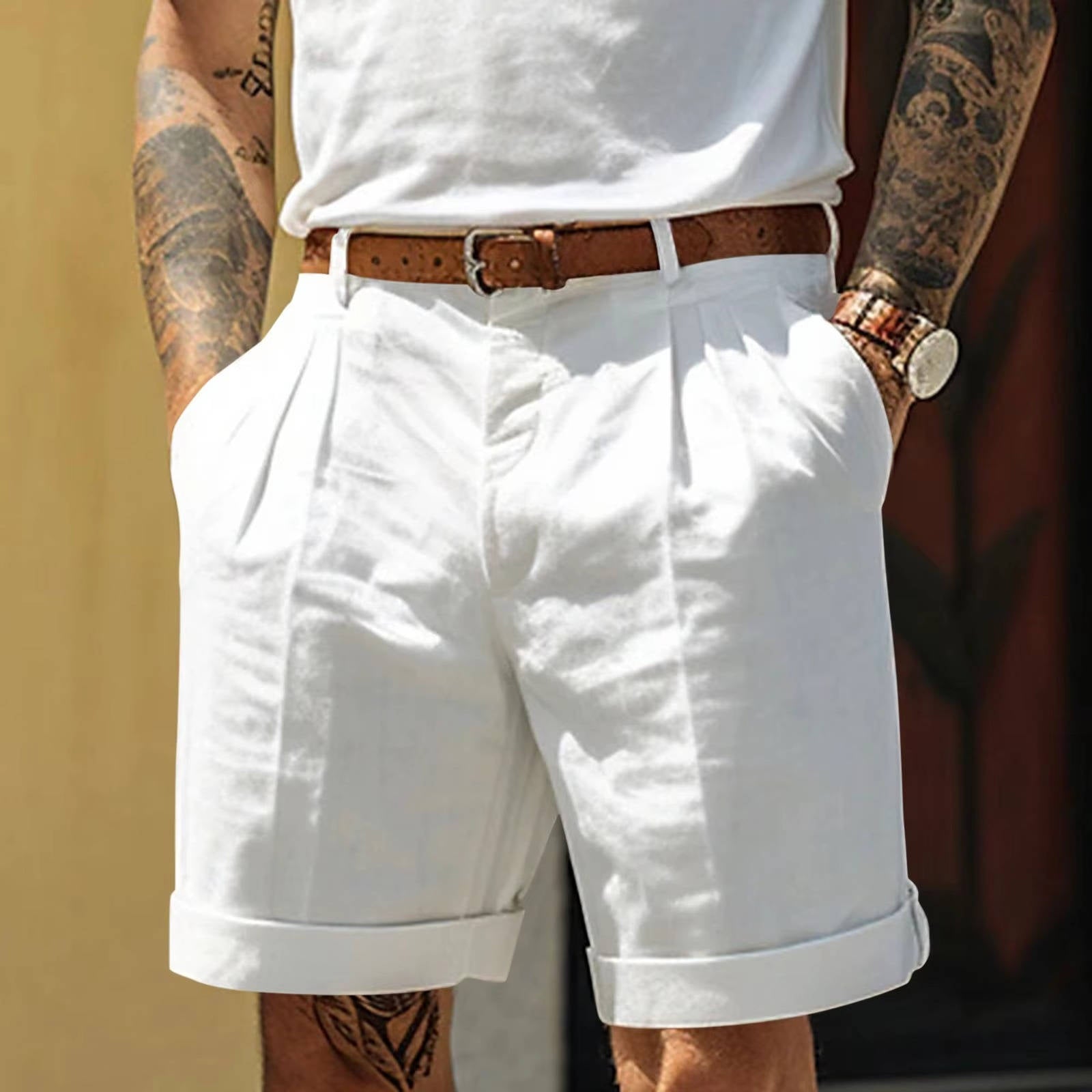 Shorts classici da uomo con piega e risvolto