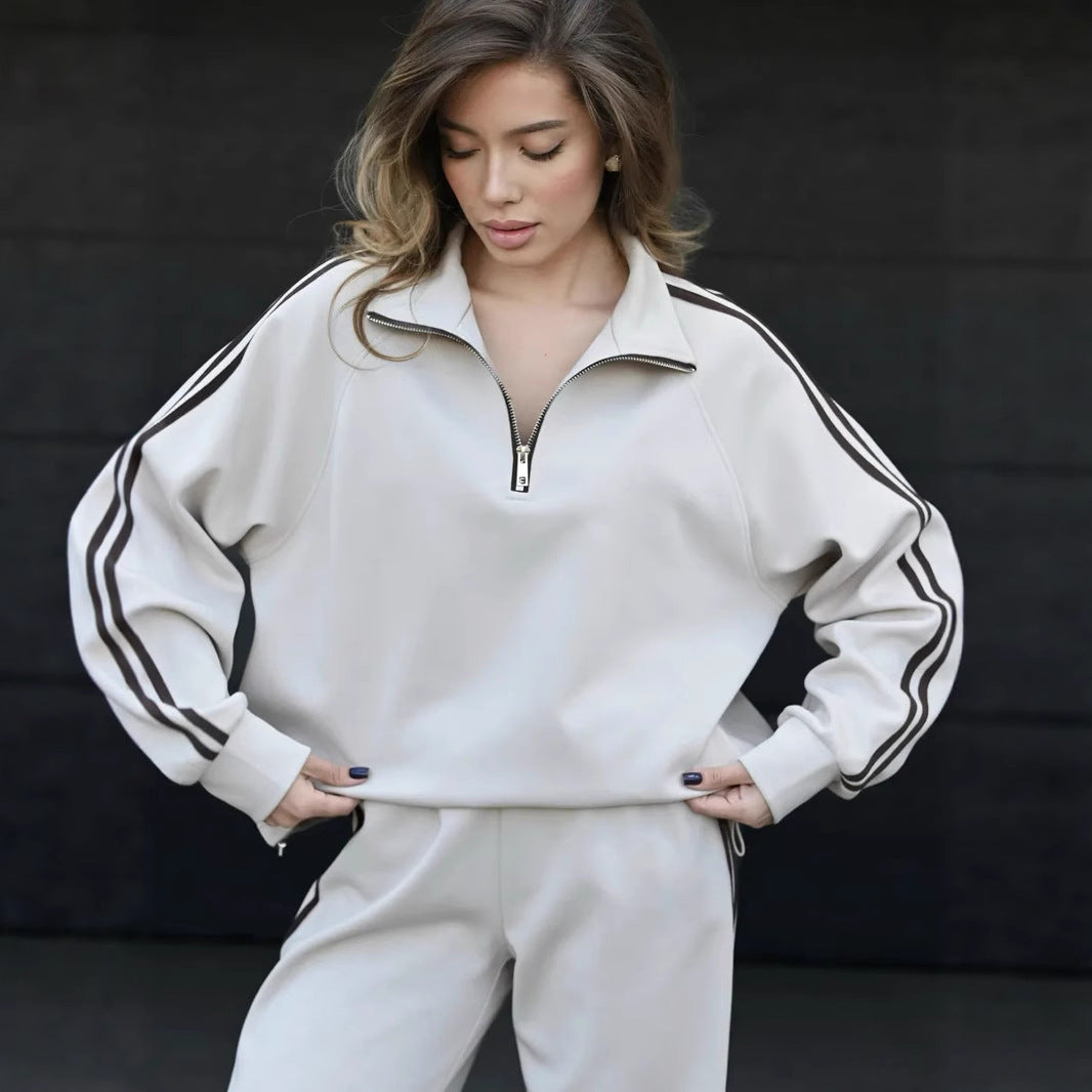 Half-Zip Tracksuit Sæt til Kvinder med Vide Bukser