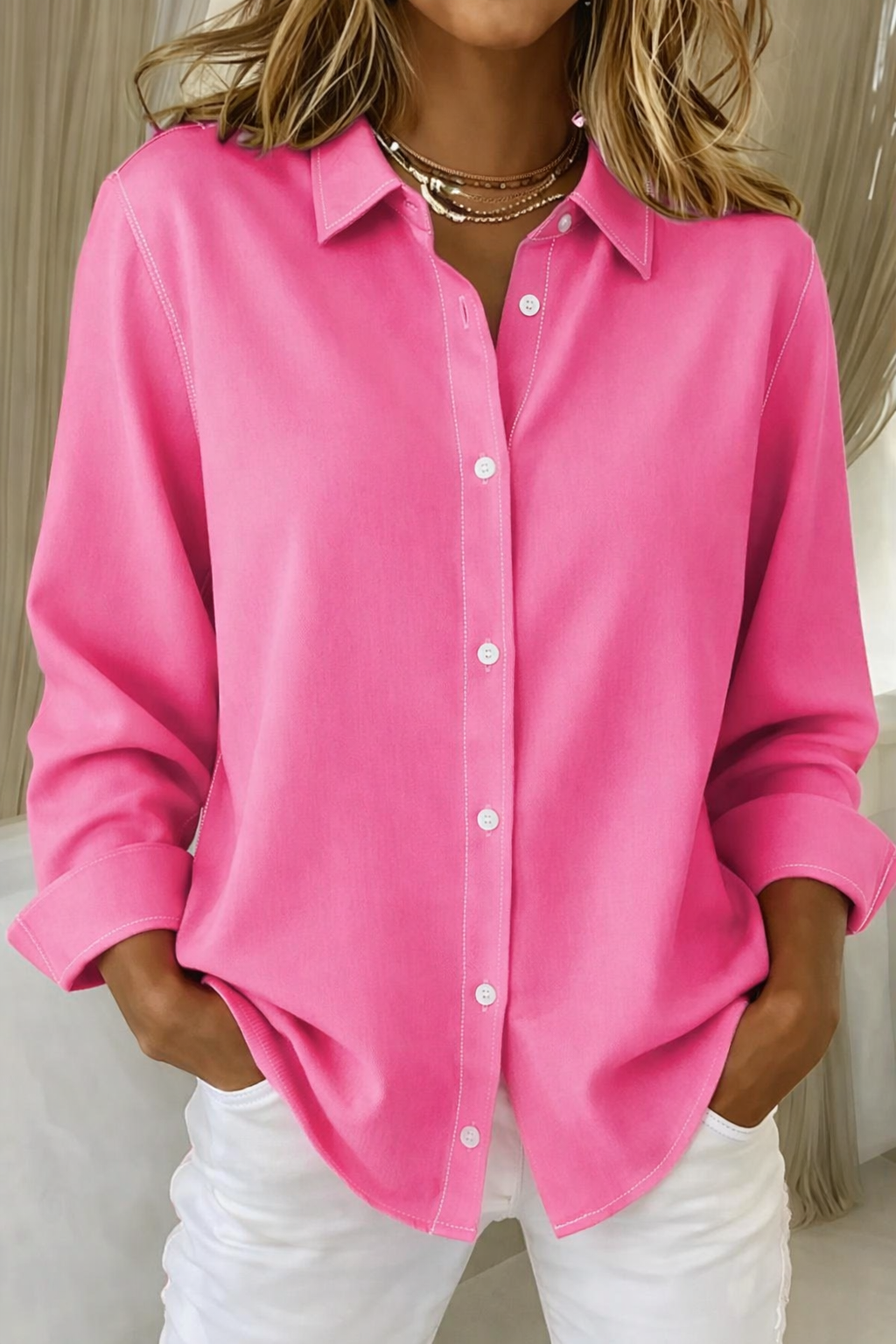 Løstsiddende damebluse med knaplukning - Casual sommerstil