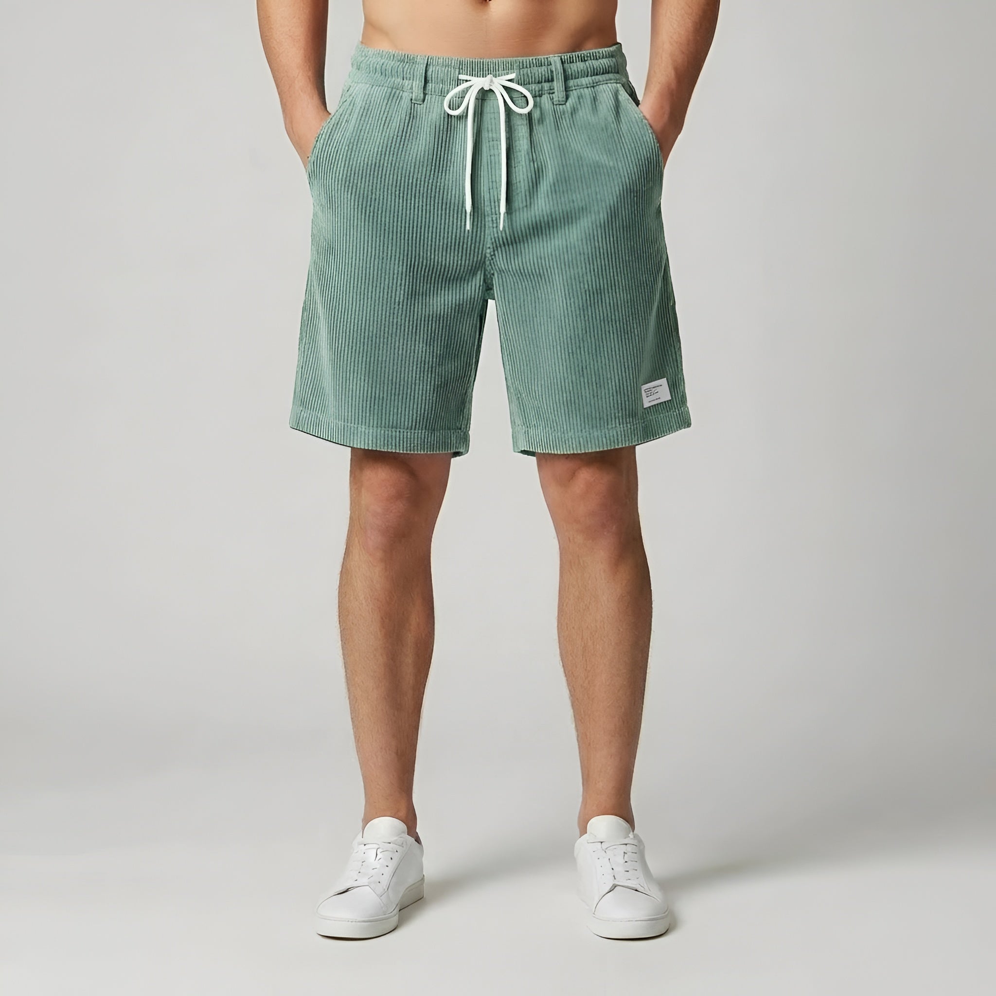 Shorts en velours côtelé pour hommes avec taille élastique, cordon de serrage et design estival décontracté