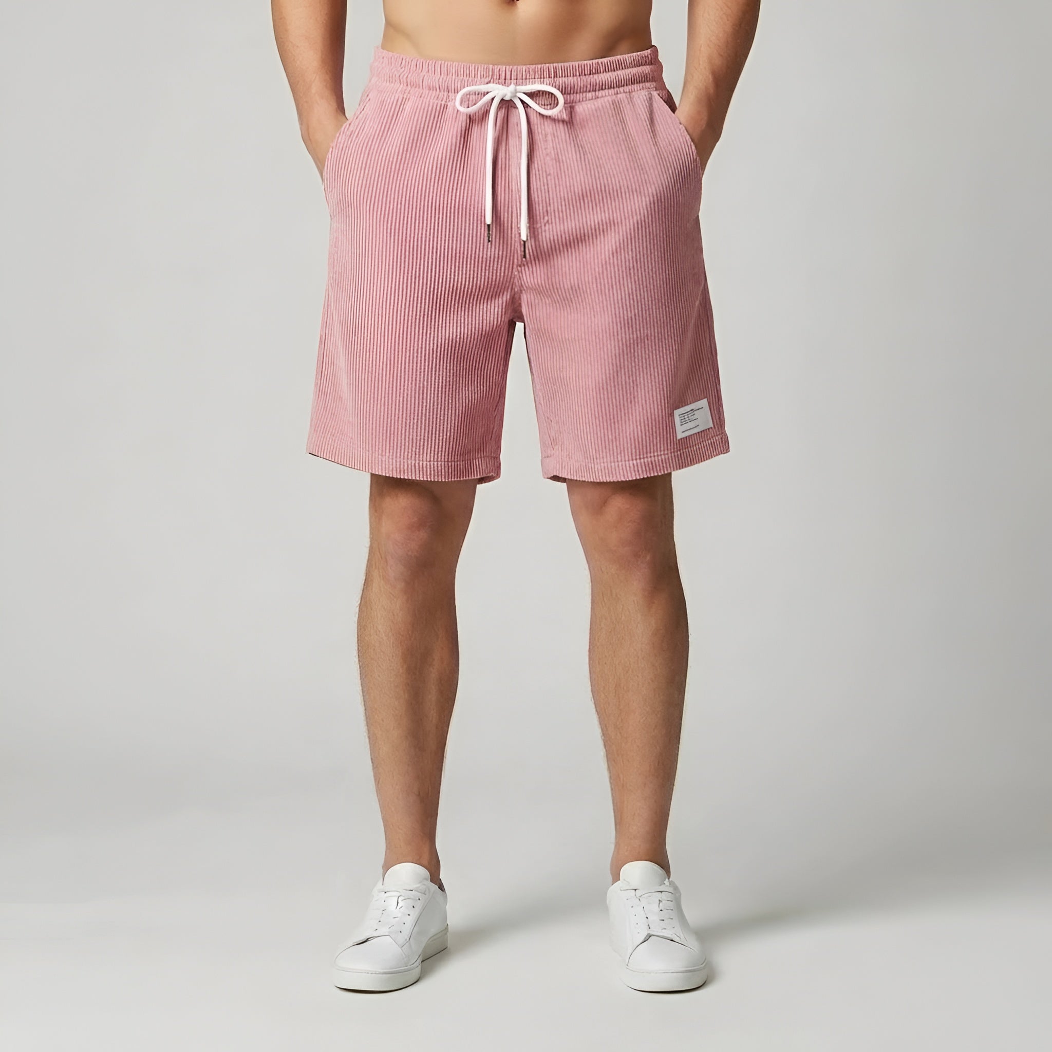 Shorts en velours côtelé pour hommes avec taille élastique, cordon de serrage et design estival décontracté