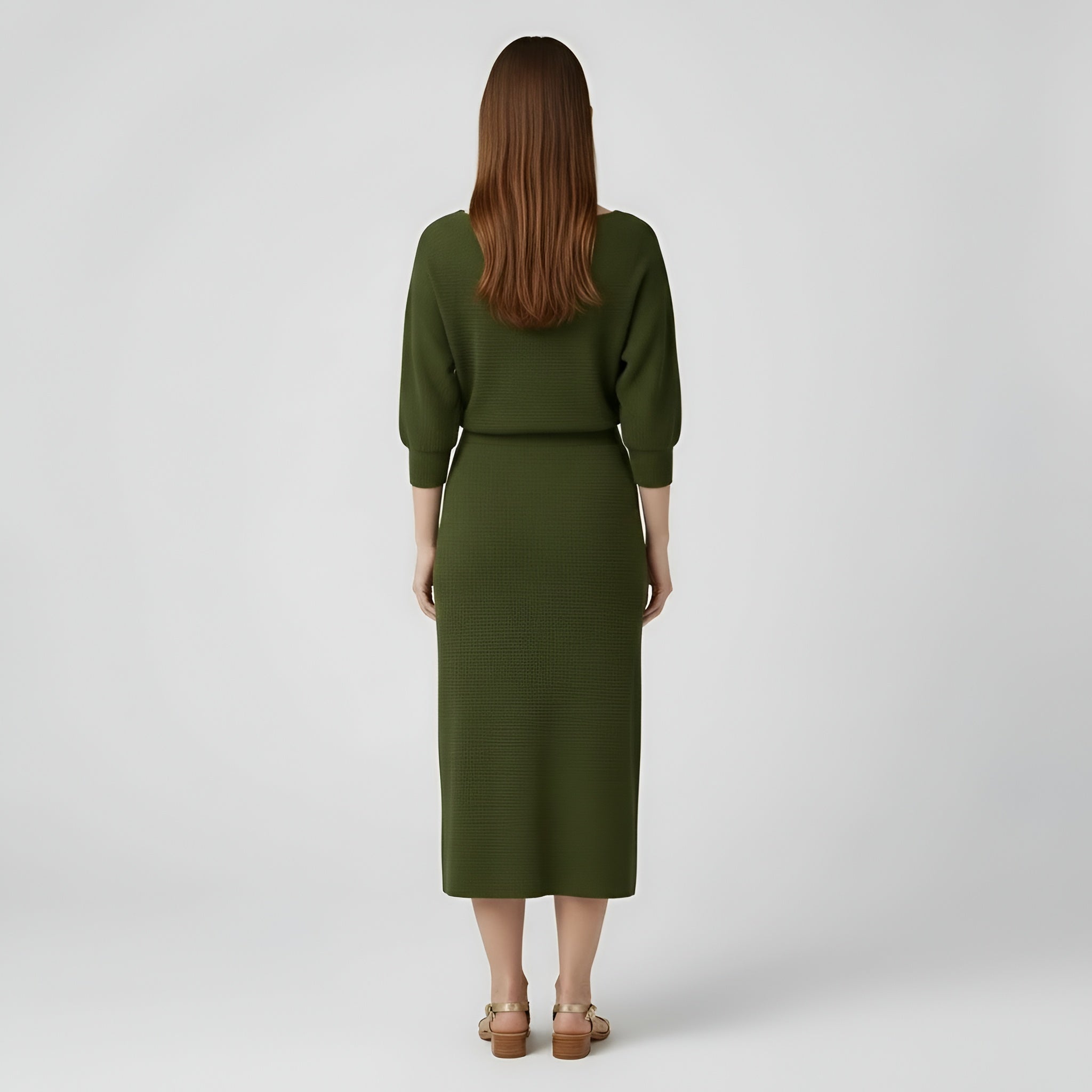 Sukienka midi damska dopasowana z długimi rękawami, drapowanym dekoltem i wysokim stanem