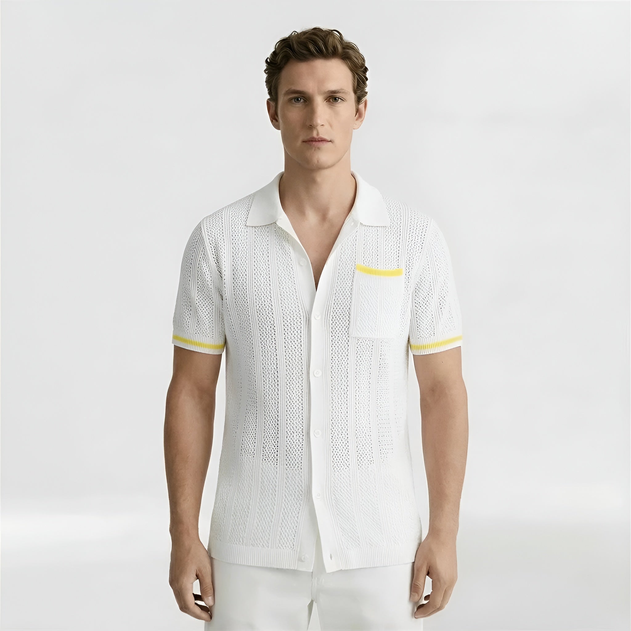 Polo homme en maille, manches courtes, mélange de coton avec boutons et poche poitrine