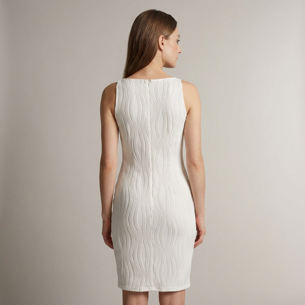 Rochie midi de vară cu bretele și textură ondulată