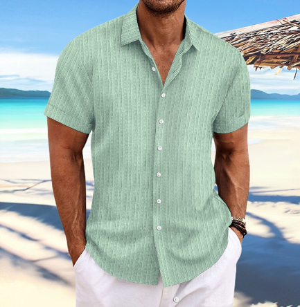 Kortærmet skjorte med knaplukning til herrer