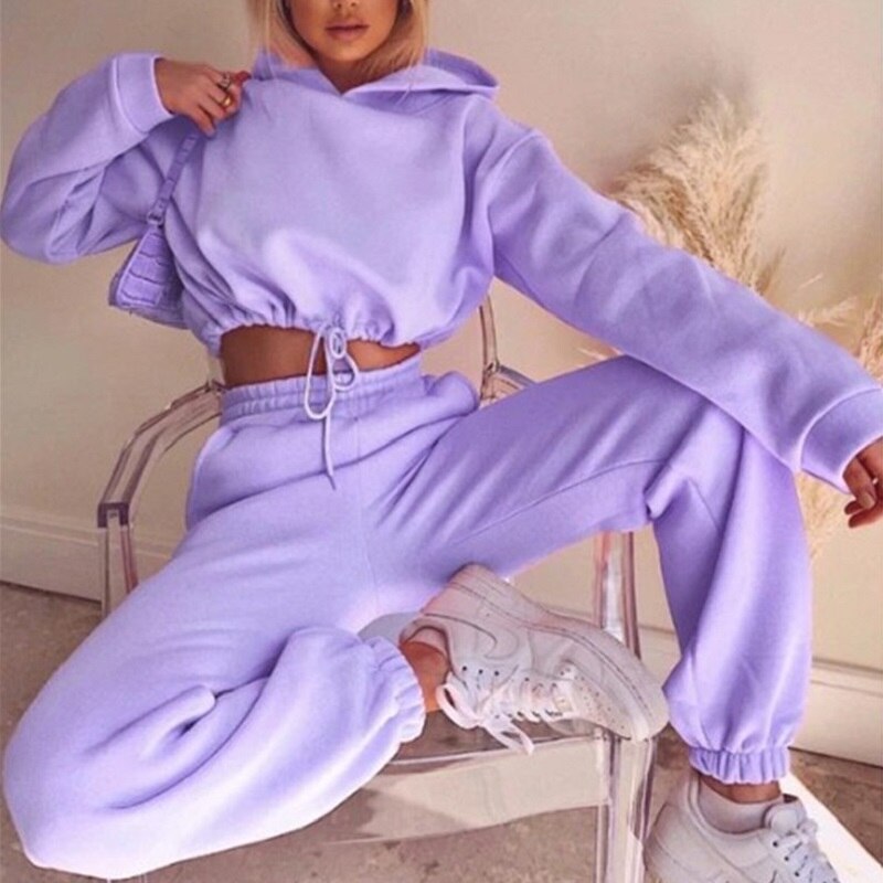 Isabella | Todelt Loungewear-Sæt til Kvinder med Vandfaldshals