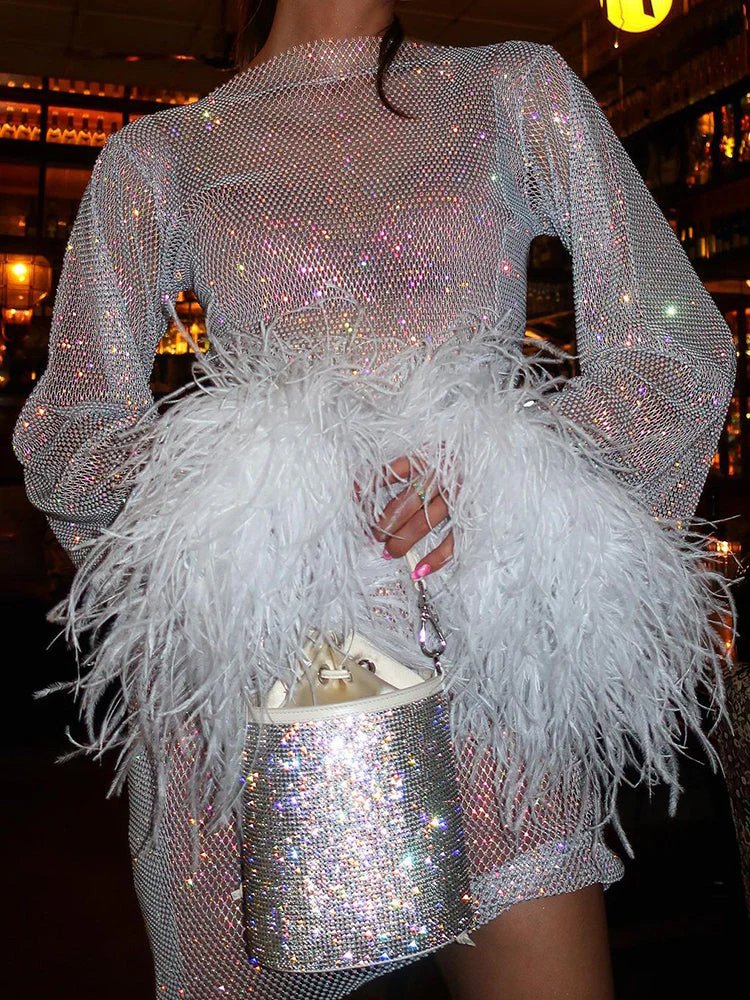 Abito Mini Cocktail Trasparente con Maniche e Paillettes da Donna