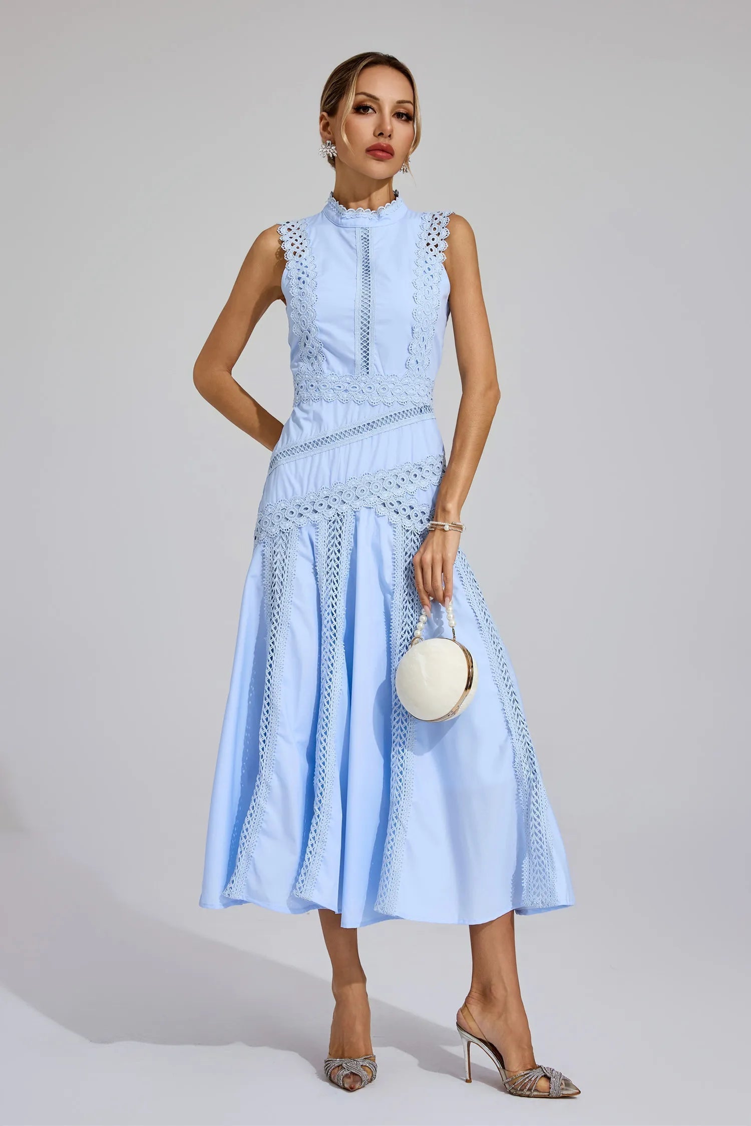 Vestido Midi de Renda com Painel Sem Mangas para Senhora