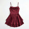 Vestido mini para mujer con escote cuadrado y falda acampanada con tirantes finos